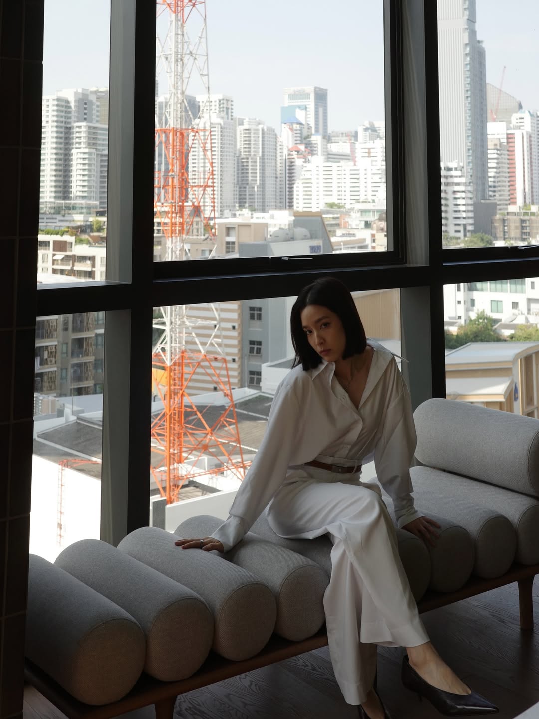 โม - มนชนก แสงฉายเพียงเพ็ญ