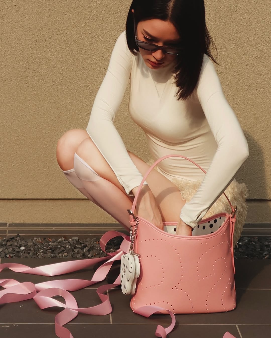 โม - มนชนก แสงฉายเพียงเพ็ญ