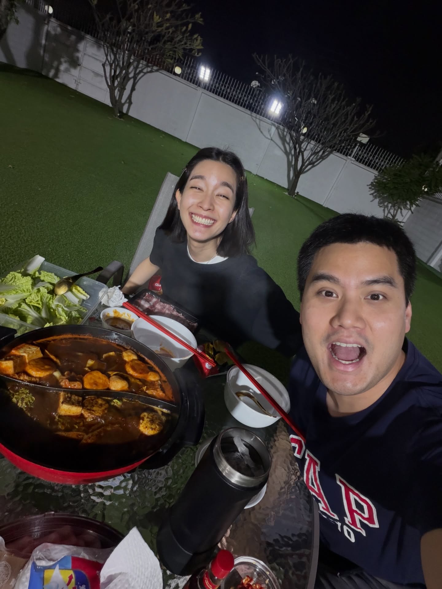 โม - มนชนก แสงฉายเพียงเพ็ญ