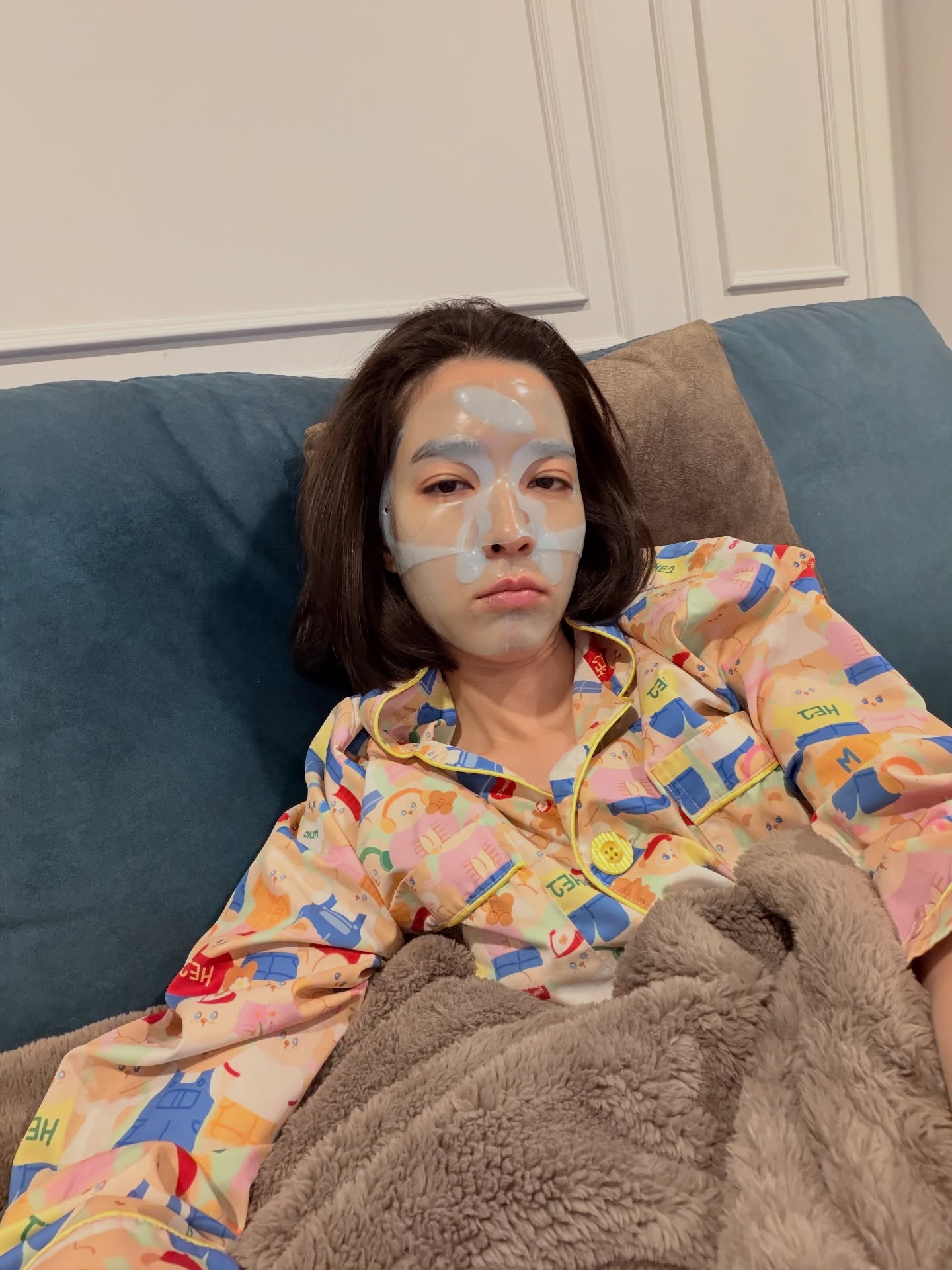 โม - มนชนก แสงฉายเพียงเพ็ญ