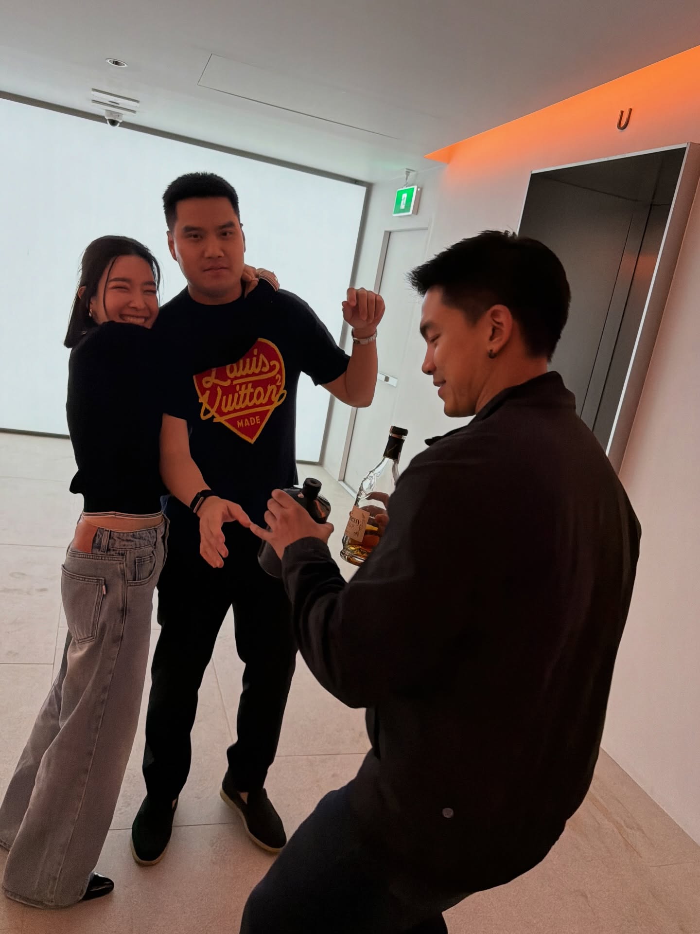 โม - มนชนก แสงฉายเพียงเพ็ญ