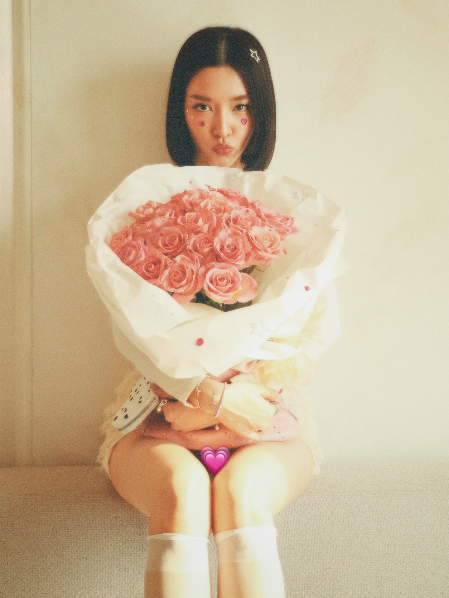 โม - มนชนก แสงฉายเพียงเพ็ญ