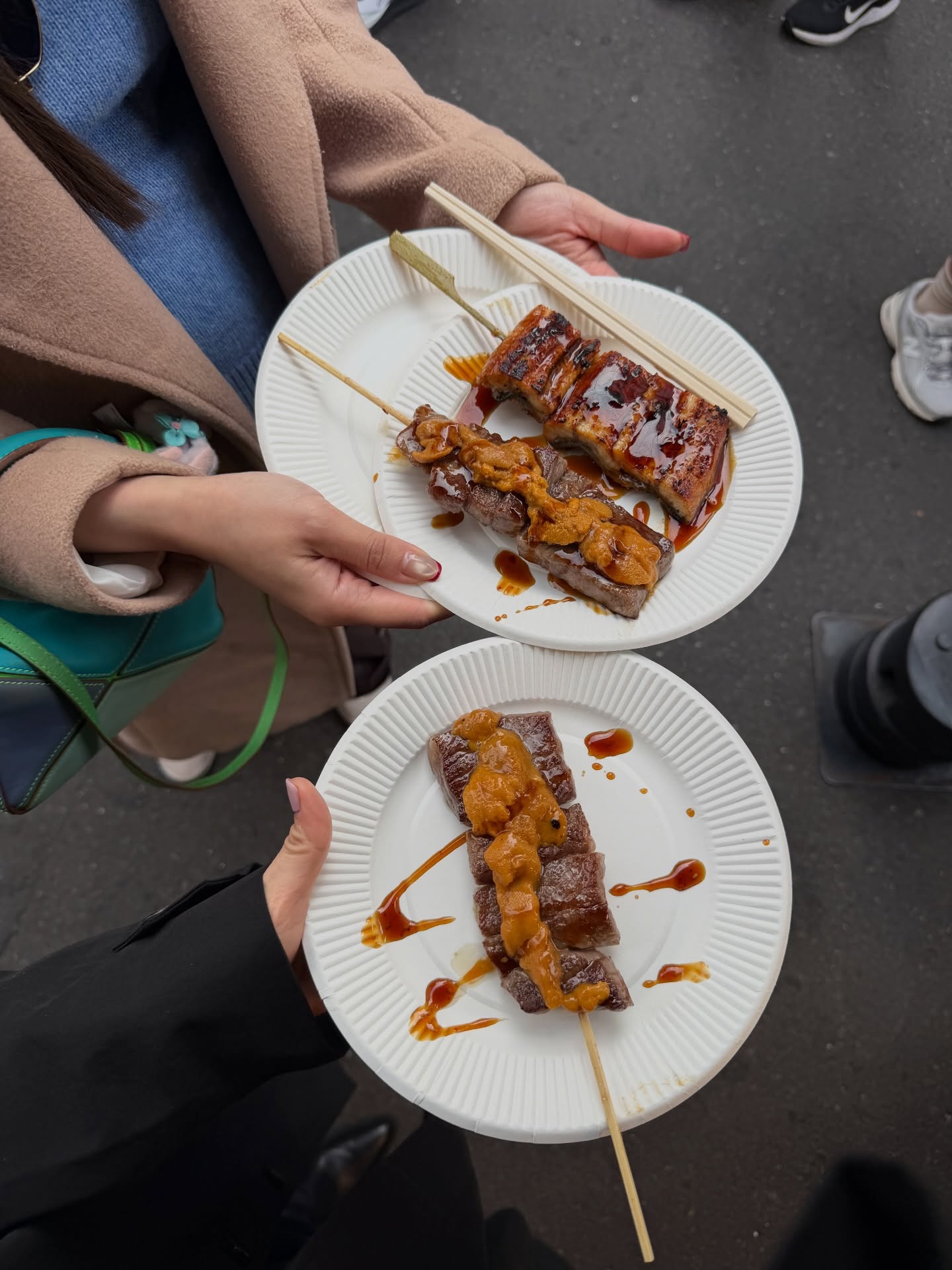 โม - มนชนก แสงฉายเพียงเพ็ญ