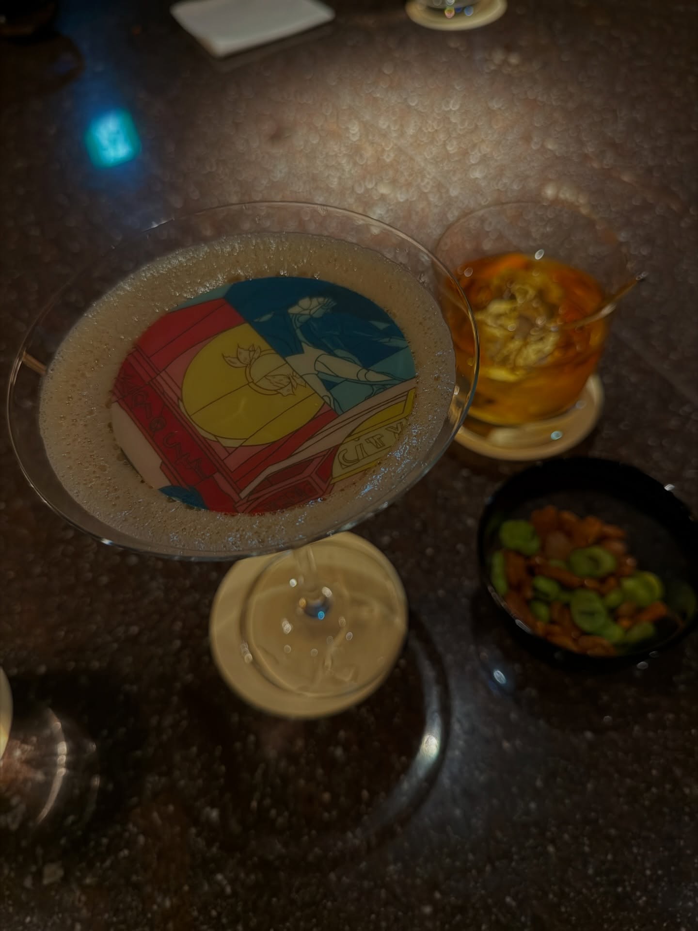 โม - มนชนก แสงฉายเพียงเพ็ญ