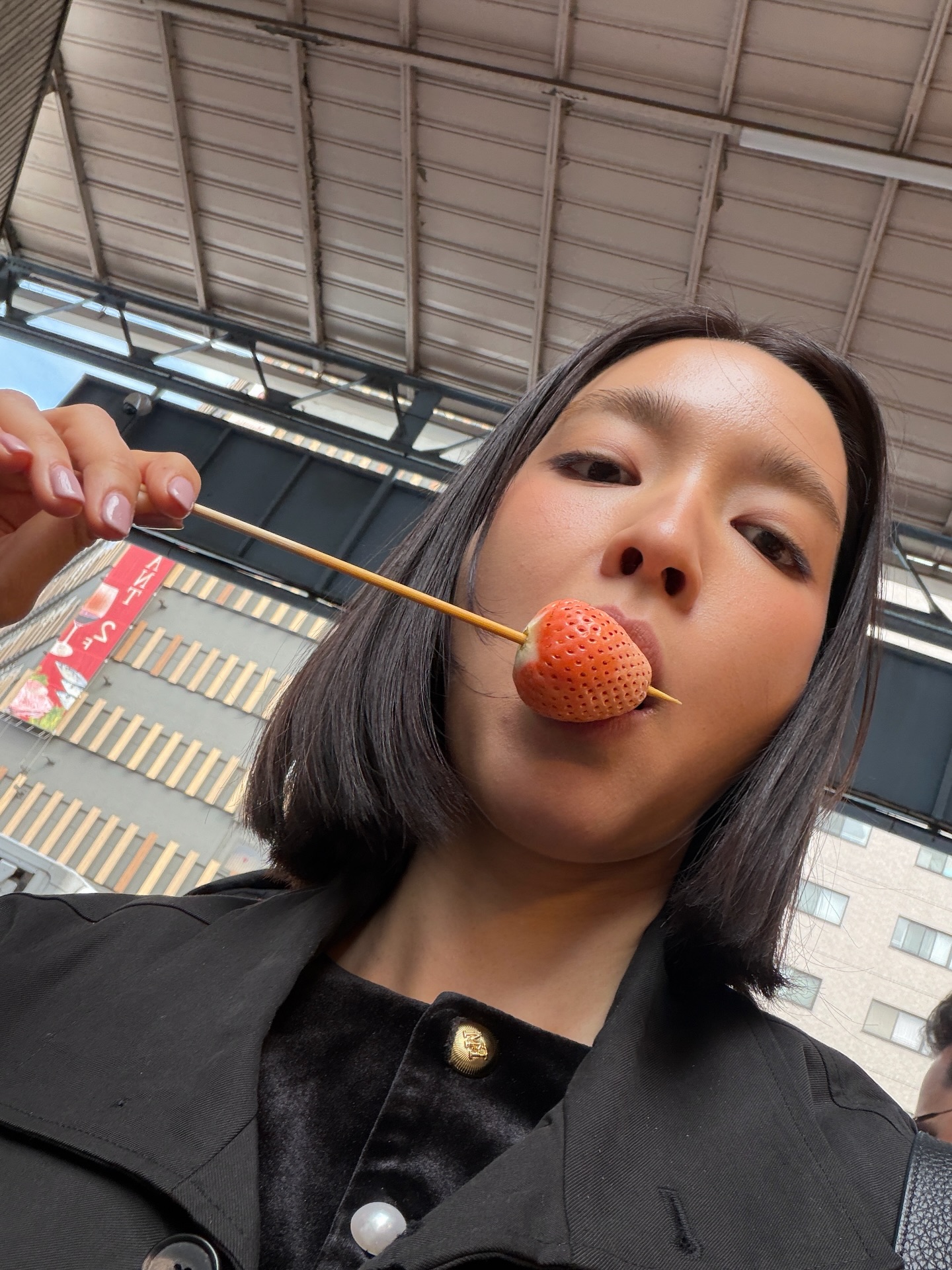 โม - มนชนก แสงฉายเพียงเพ็ญ