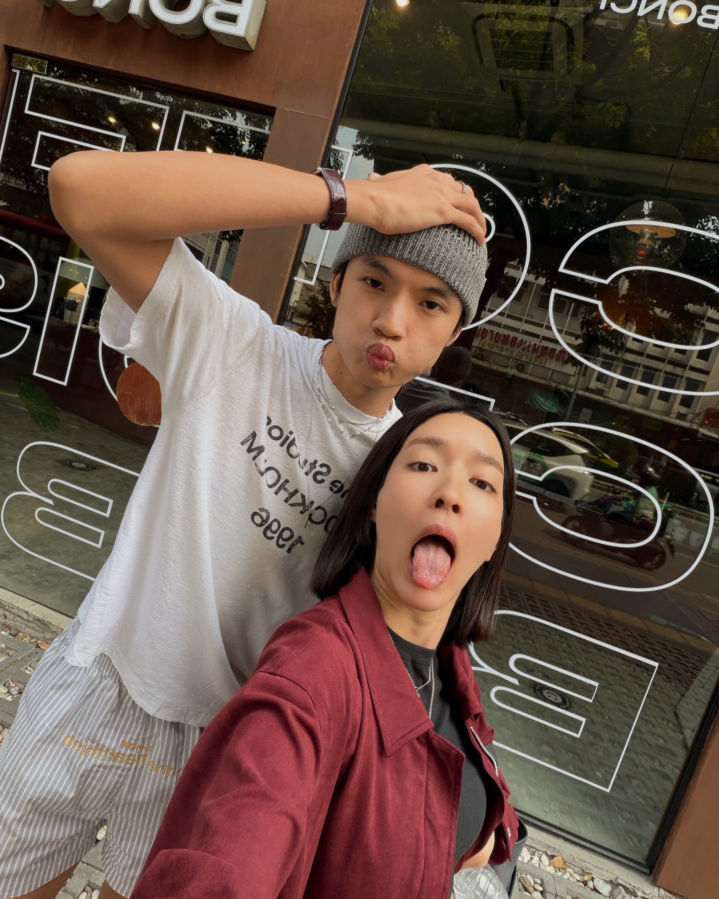 โม - มนชนก แสงฉายเพียงเพ็ญ