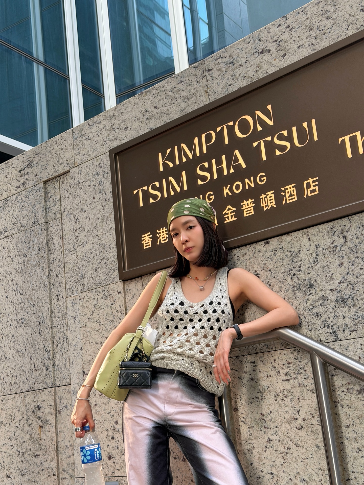 โม - มนชนก แสงฉายเพียงเพ็ญ