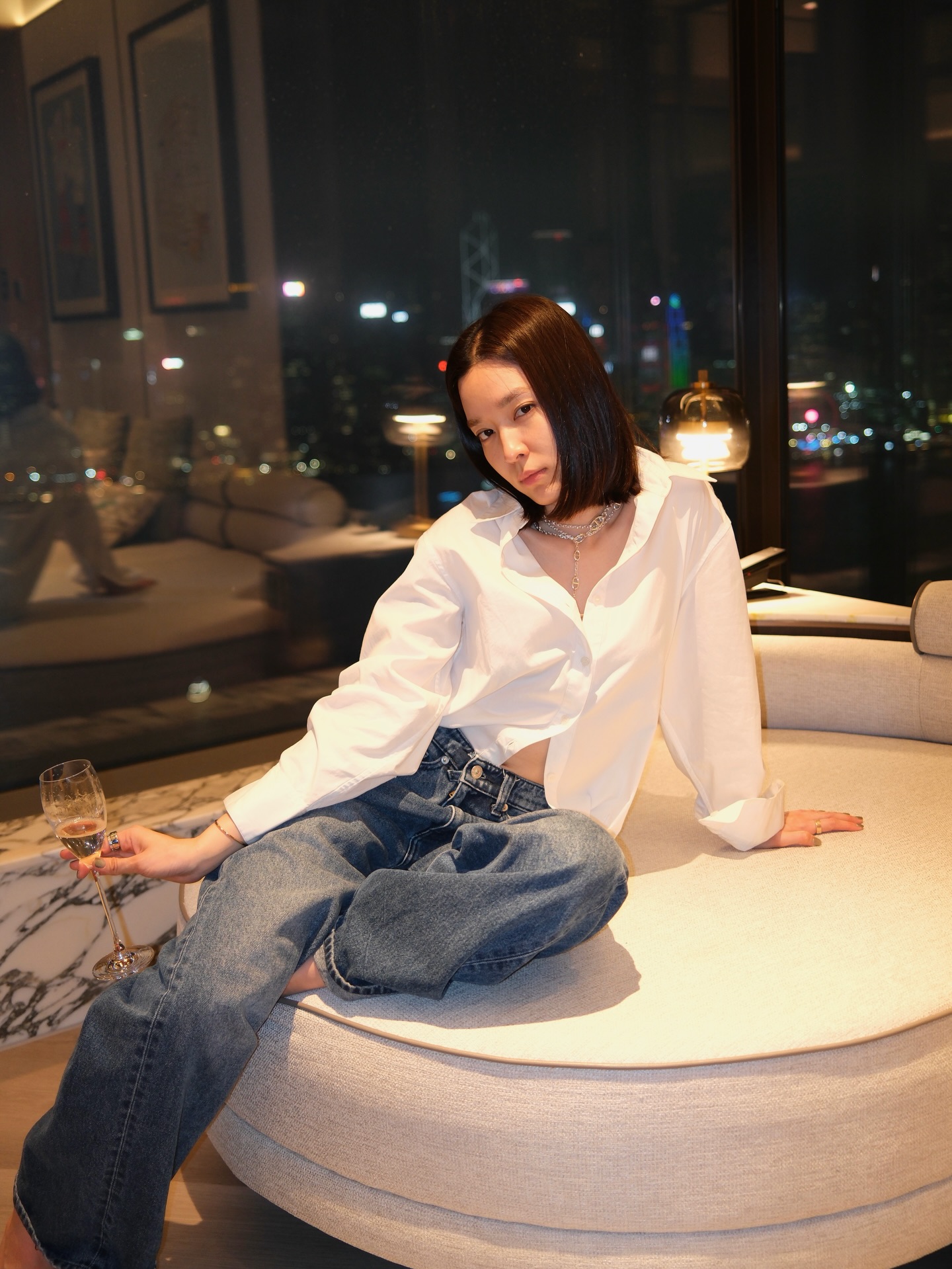 โม - มนชนก แสงฉายเพียงเพ็ญ