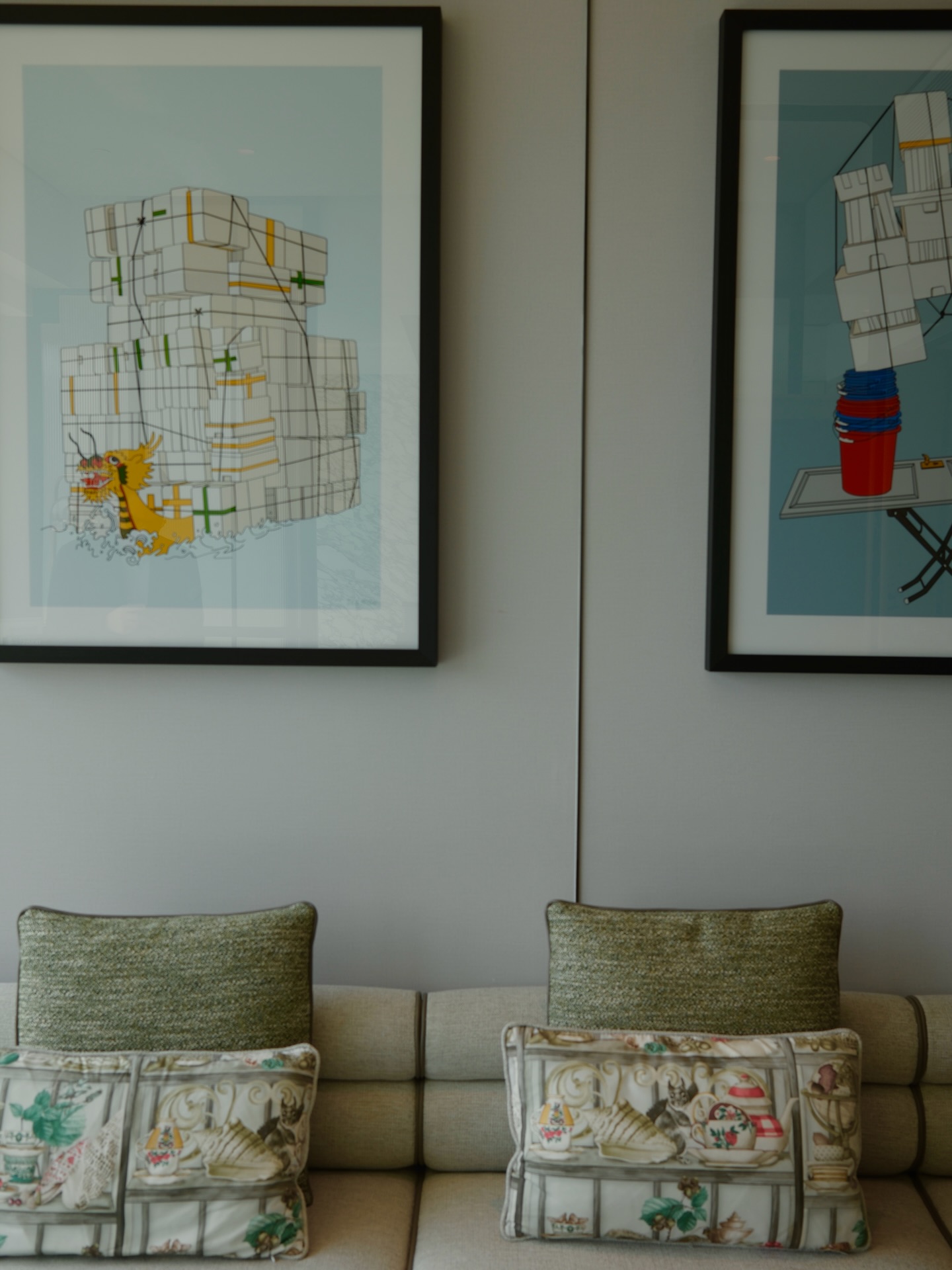 โม - มนชนก แสงฉายเพียงเพ็ญ