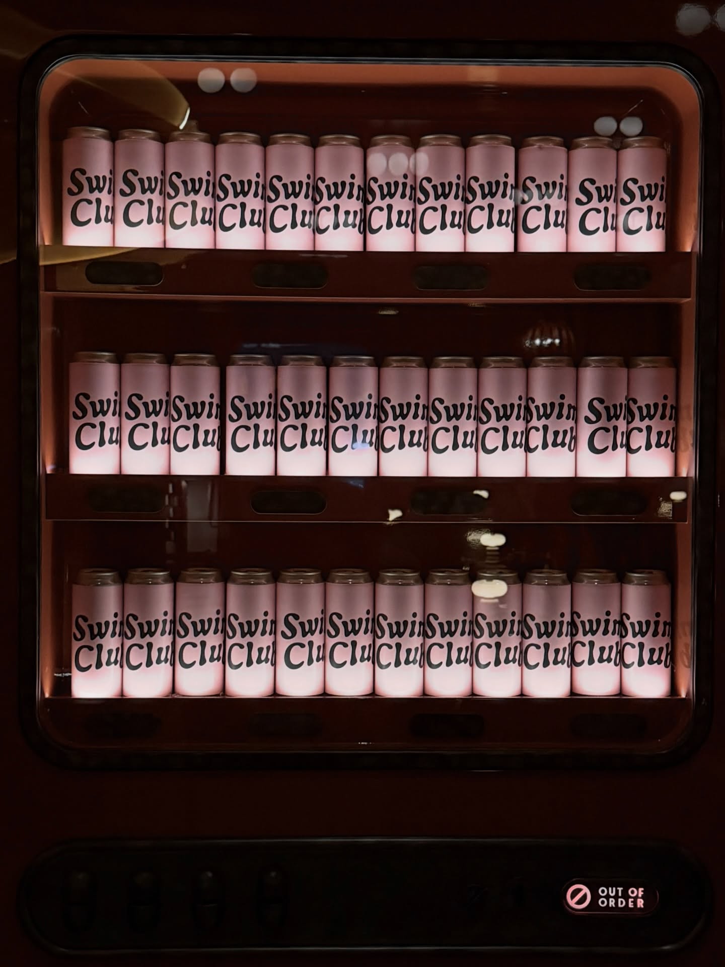 โม - มนชนก แสงฉายเพียงเพ็ญ