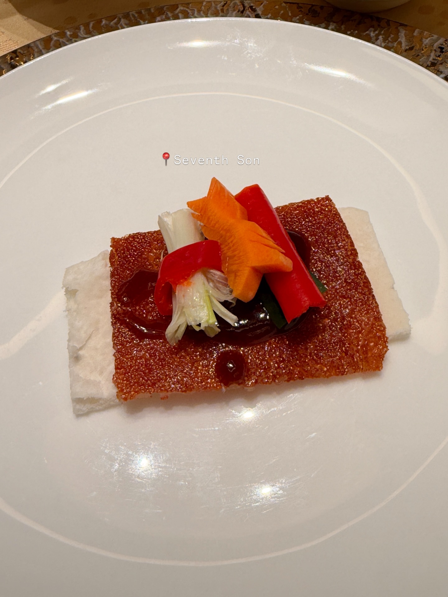 โม - มนชนก แสงฉายเพียงเพ็ญ