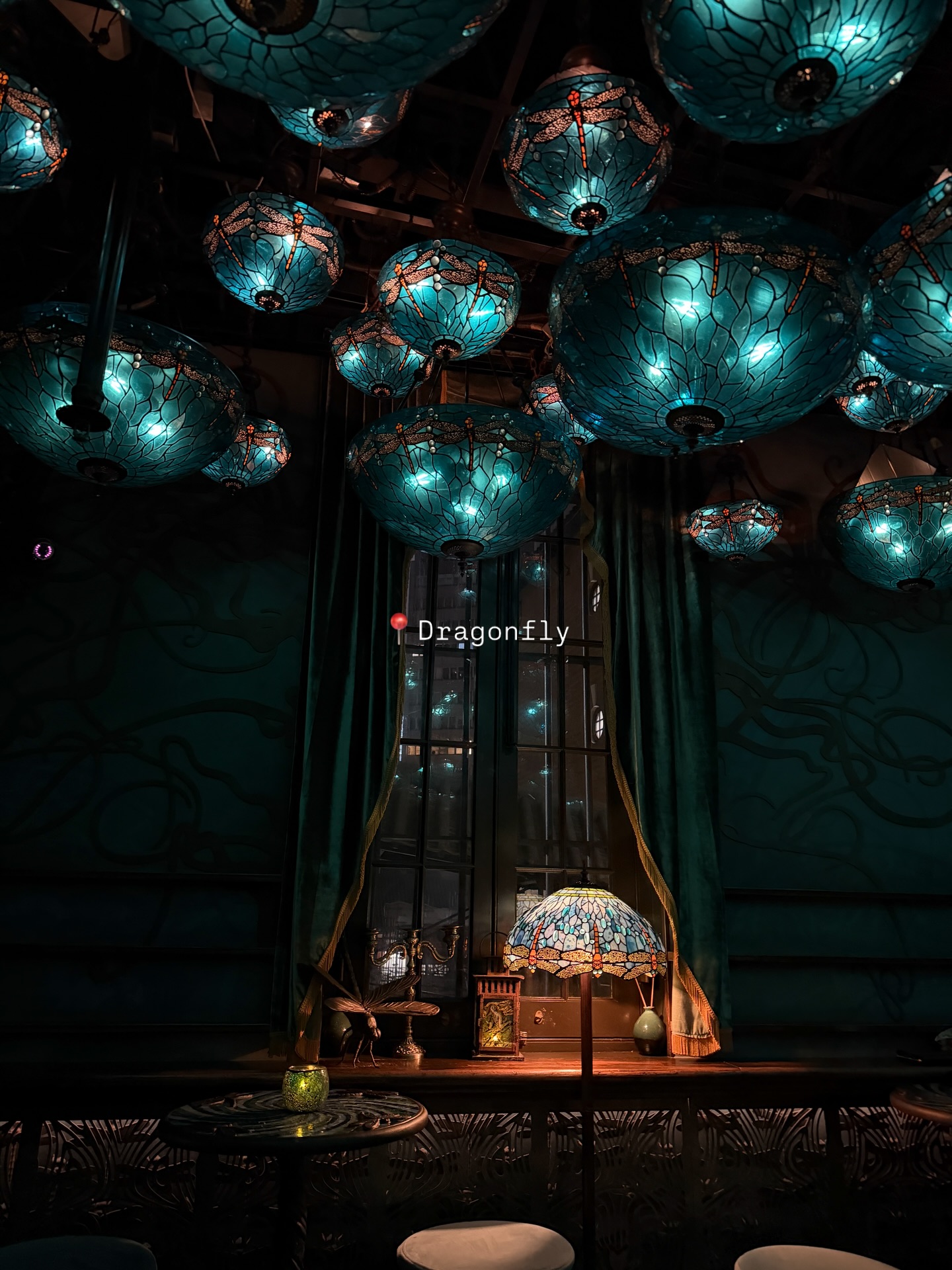 โม - มนชนก แสงฉายเพียงเพ็ญ