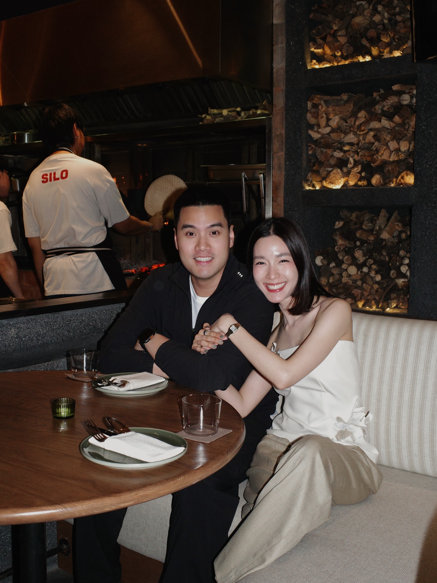 โม - มนชนก แสงฉายเพียงเพ็ญ