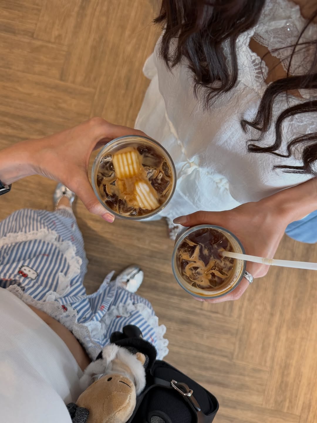 โม - มนชนก แสงฉายเพียงเพ็ญ