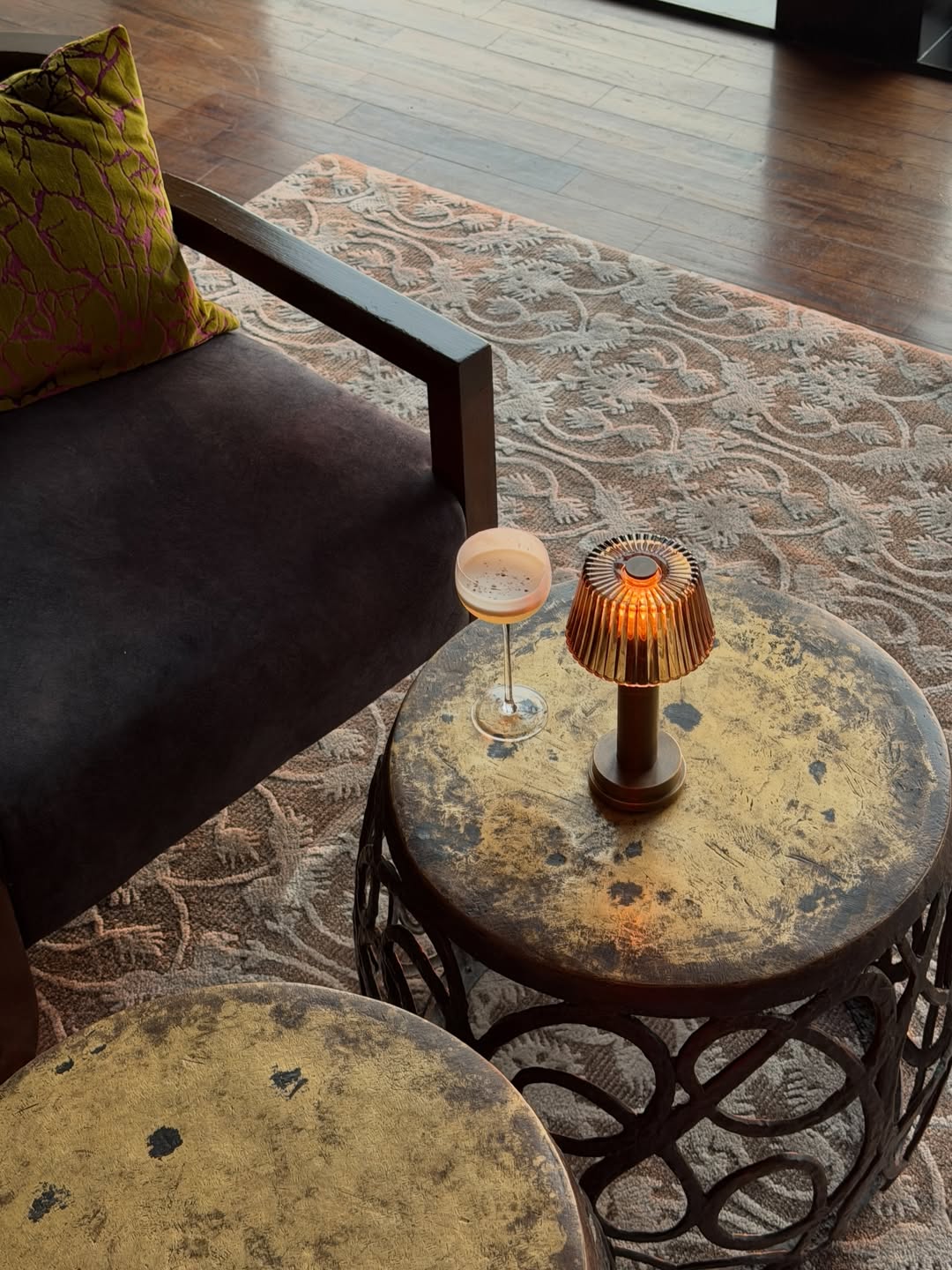 โม - มนชนก แสงฉายเพียงเพ็ญ