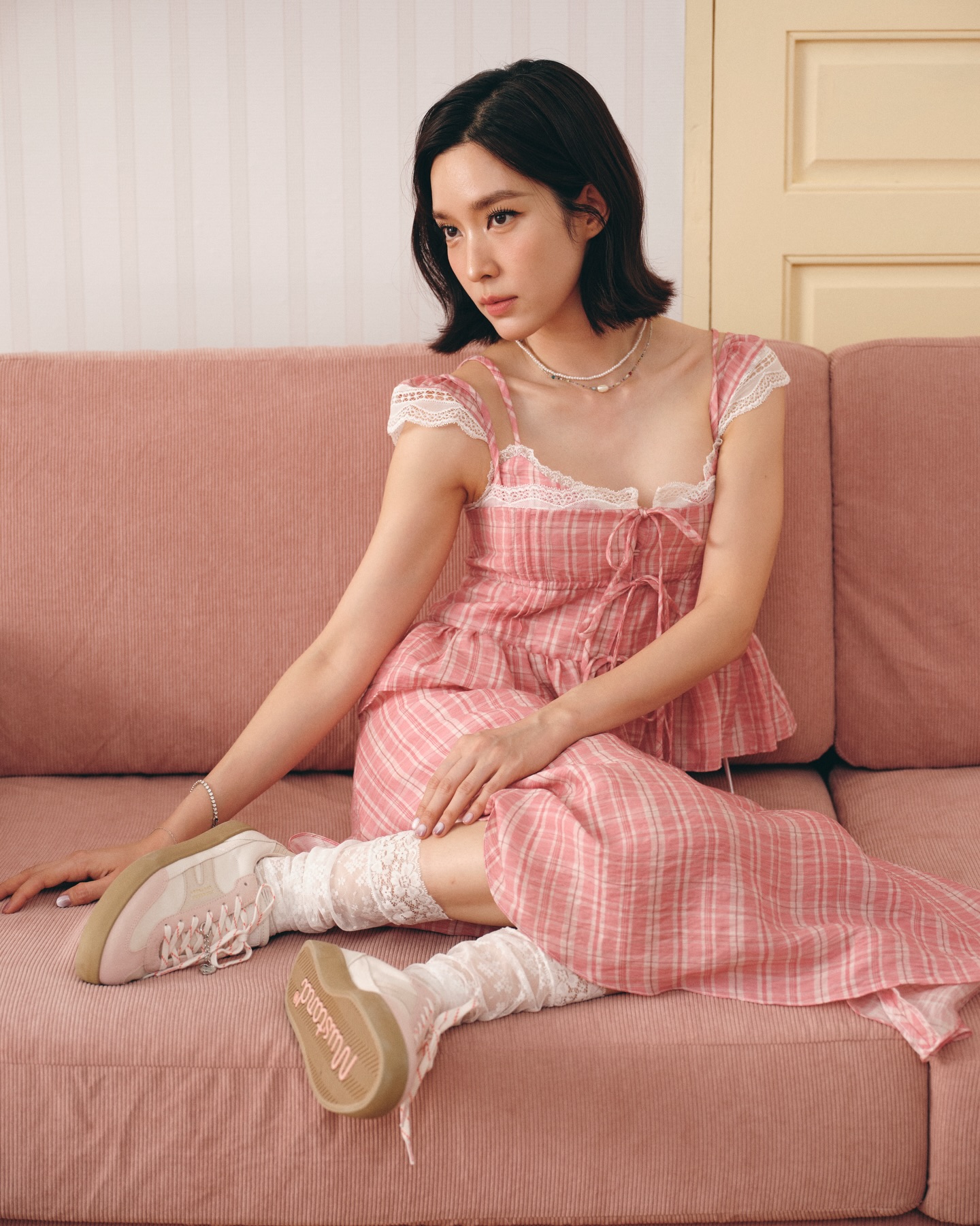 โม - มนชนก แสงฉายเพียงเพ็ญ
