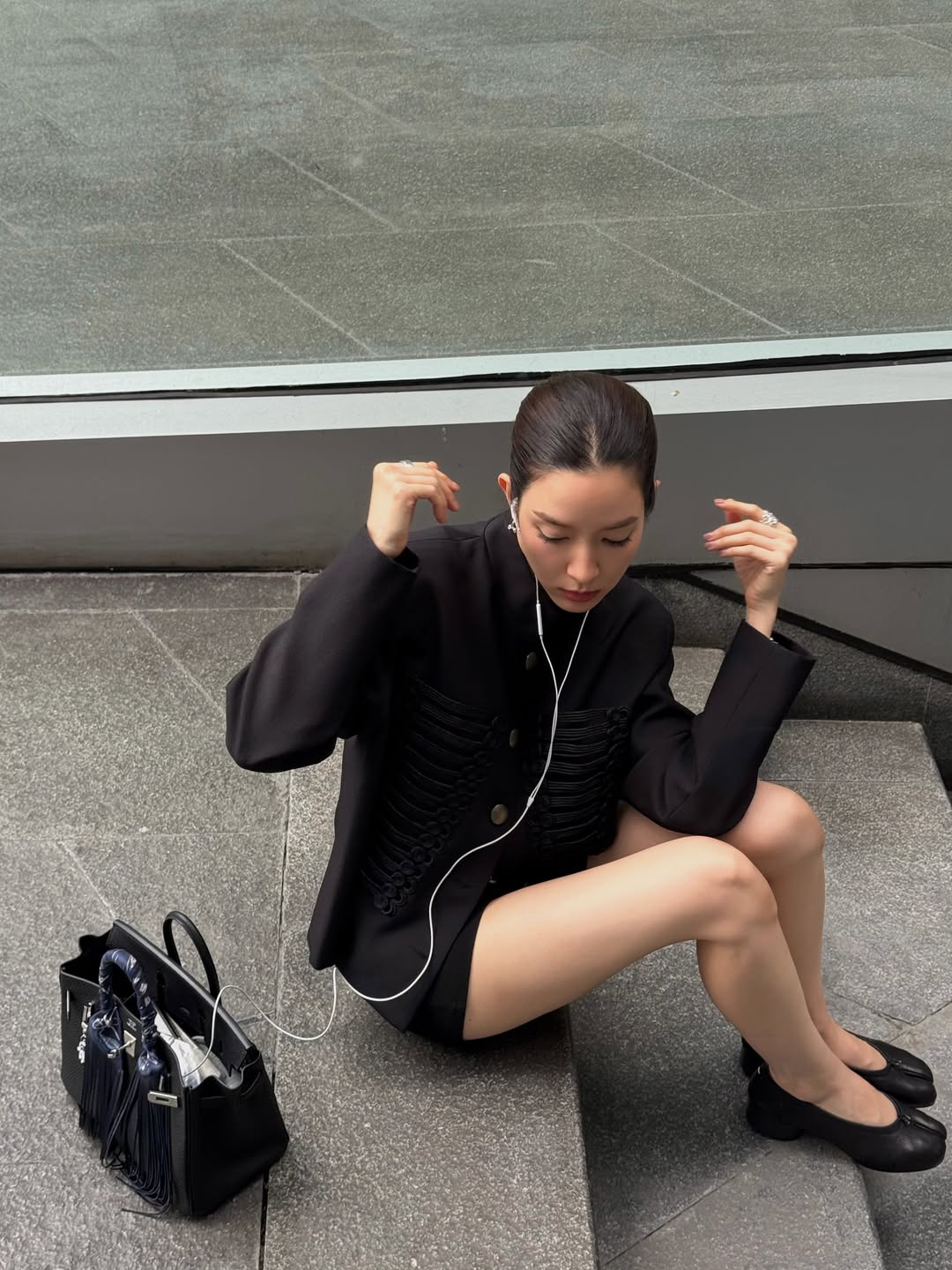 โม - มนชนก แสงฉายเพียงเพ็ญ