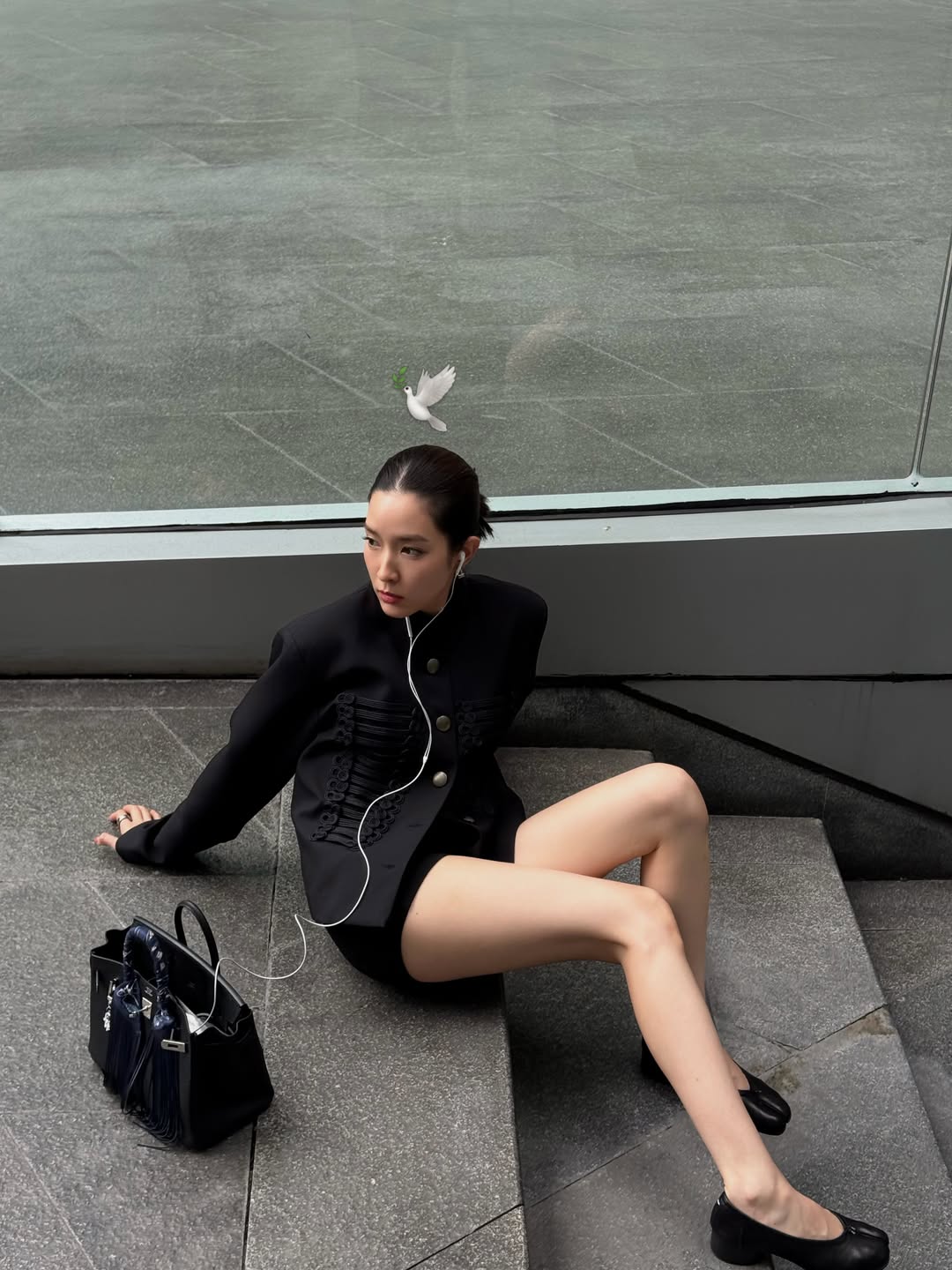 โม - มนชนก แสงฉายเพียงเพ็ญ