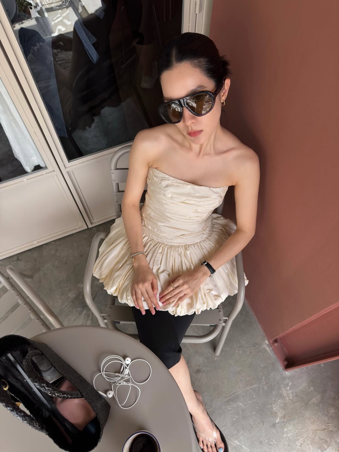 โม - มนชนก แสงฉายเพียงเพ็ญ