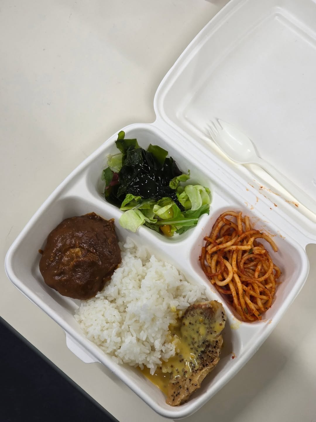 จูเนียร์ - ปณชัย ศรีอาริยะรุ่งเรือง