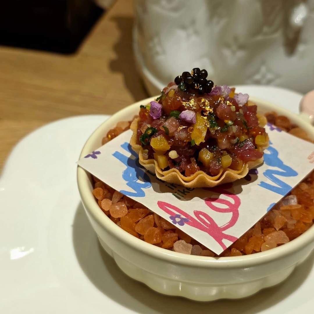จูเนียร์ - ปณชัย ศรีอาริยะรุ่งเรือง