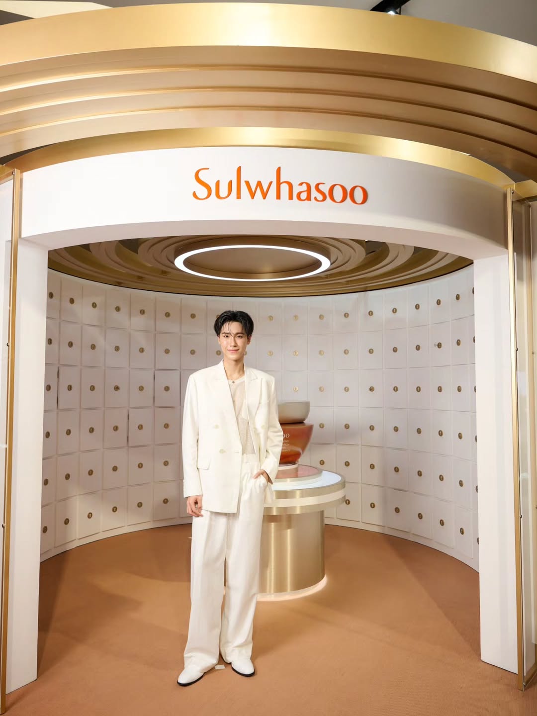 จูเนียร์ - ปณชัย ศรีอาริยะรุ่งเรือง