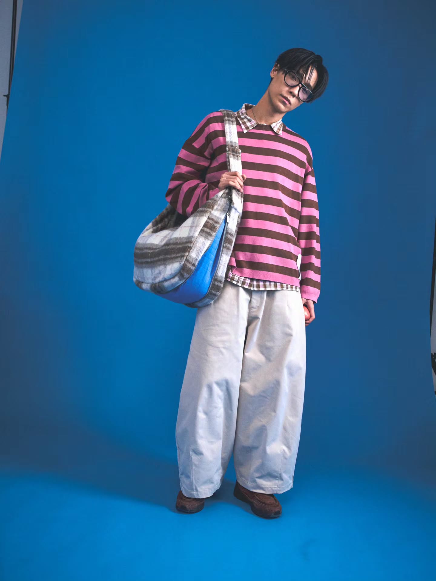 จูเนียร์ - ปณชัย ศรีอาริยะรุ่งเรือง