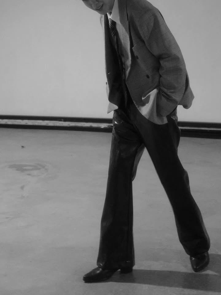 จูเนียร์ - ปณชัย ศรีอาริยะรุ่งเรือง