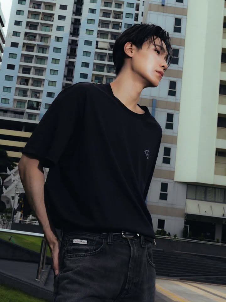 จูเนียร์ - ปณชัย ศรีอาริยะรุ่งเรือง