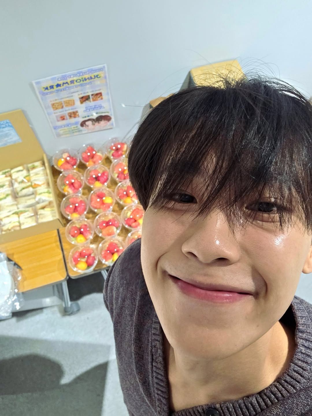 จูเนียร์ - ปณชัย ศรีอาริยะรุ่งเรือง