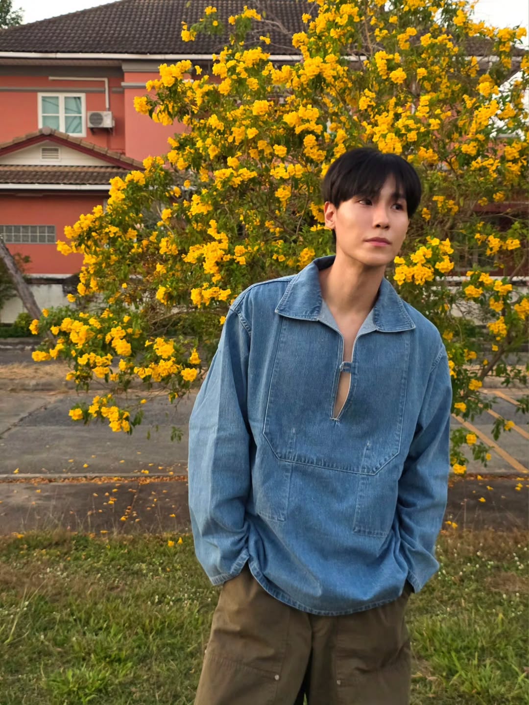 จูเนียร์ - ปณชัย ศรีอาริยะรุ่งเรือง