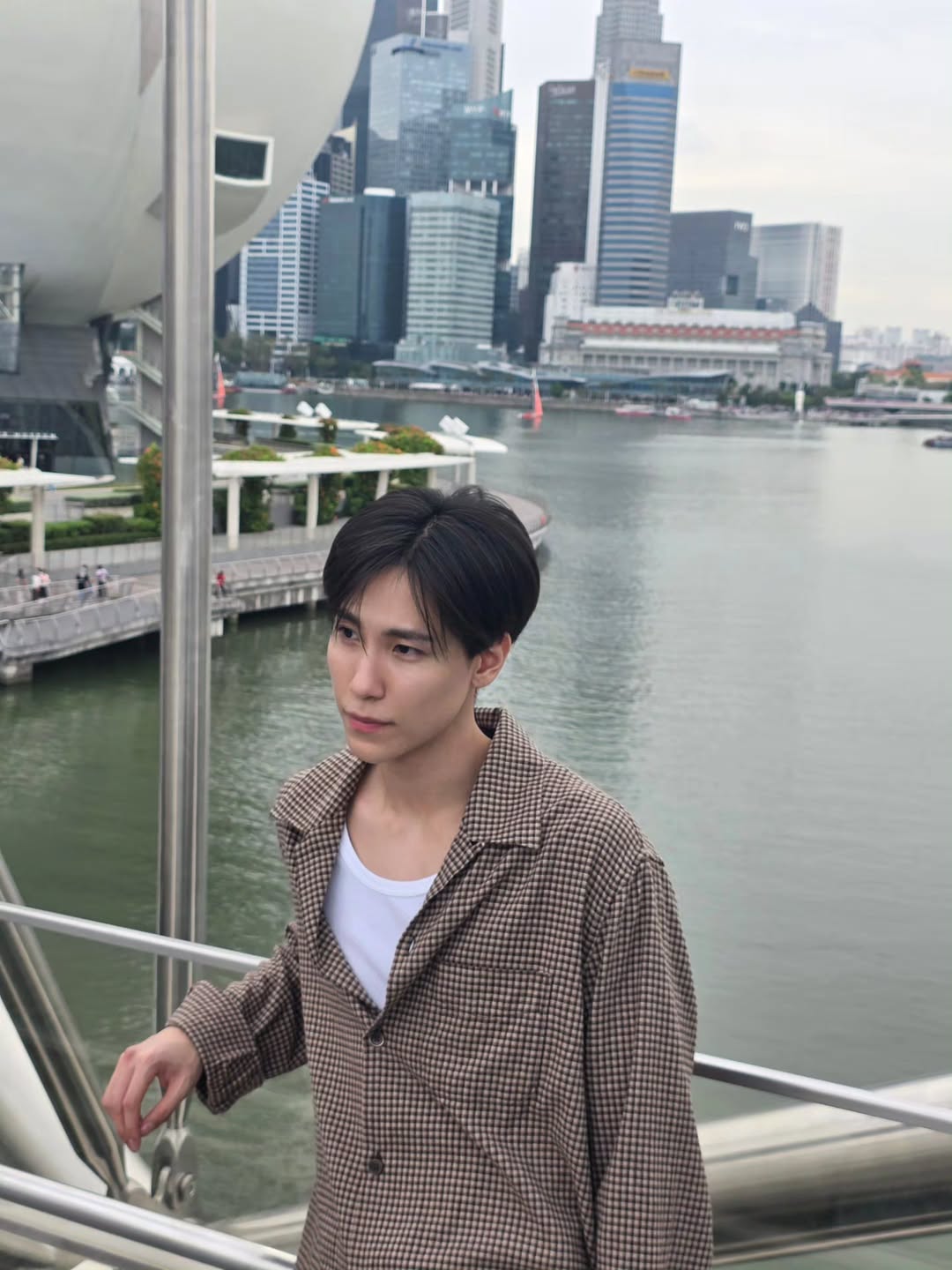 จูเนียร์ - ปณชัย ศรีอาริยะรุ่งเรือง