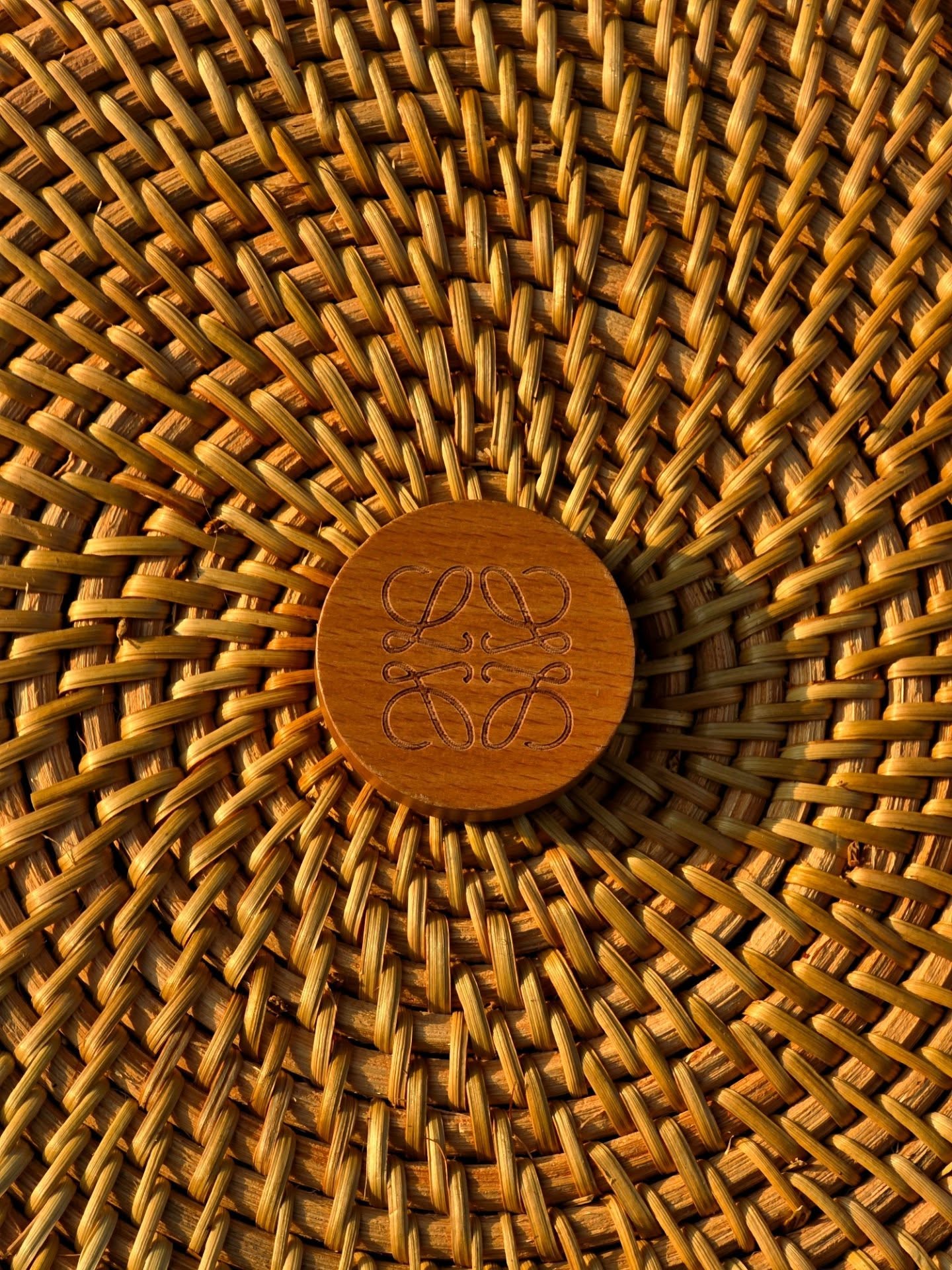 จูเนียร์ - ปณชัย ศรีอาริยะรุ่งเรือง