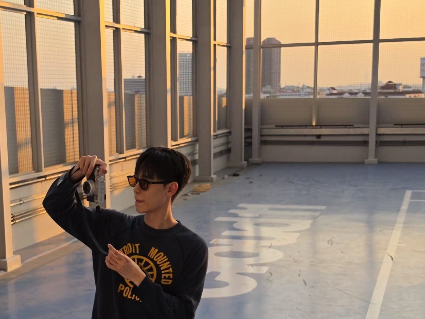 จูเนียร์ - ปณชัย ศรีอาริยะรุ่งเรือง