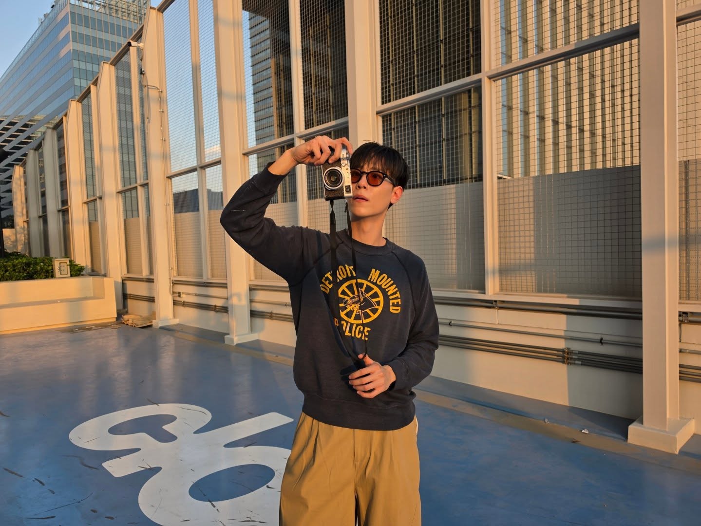 จูเนียร์ - ปณชัย ศรีอาริยะรุ่งเรือง