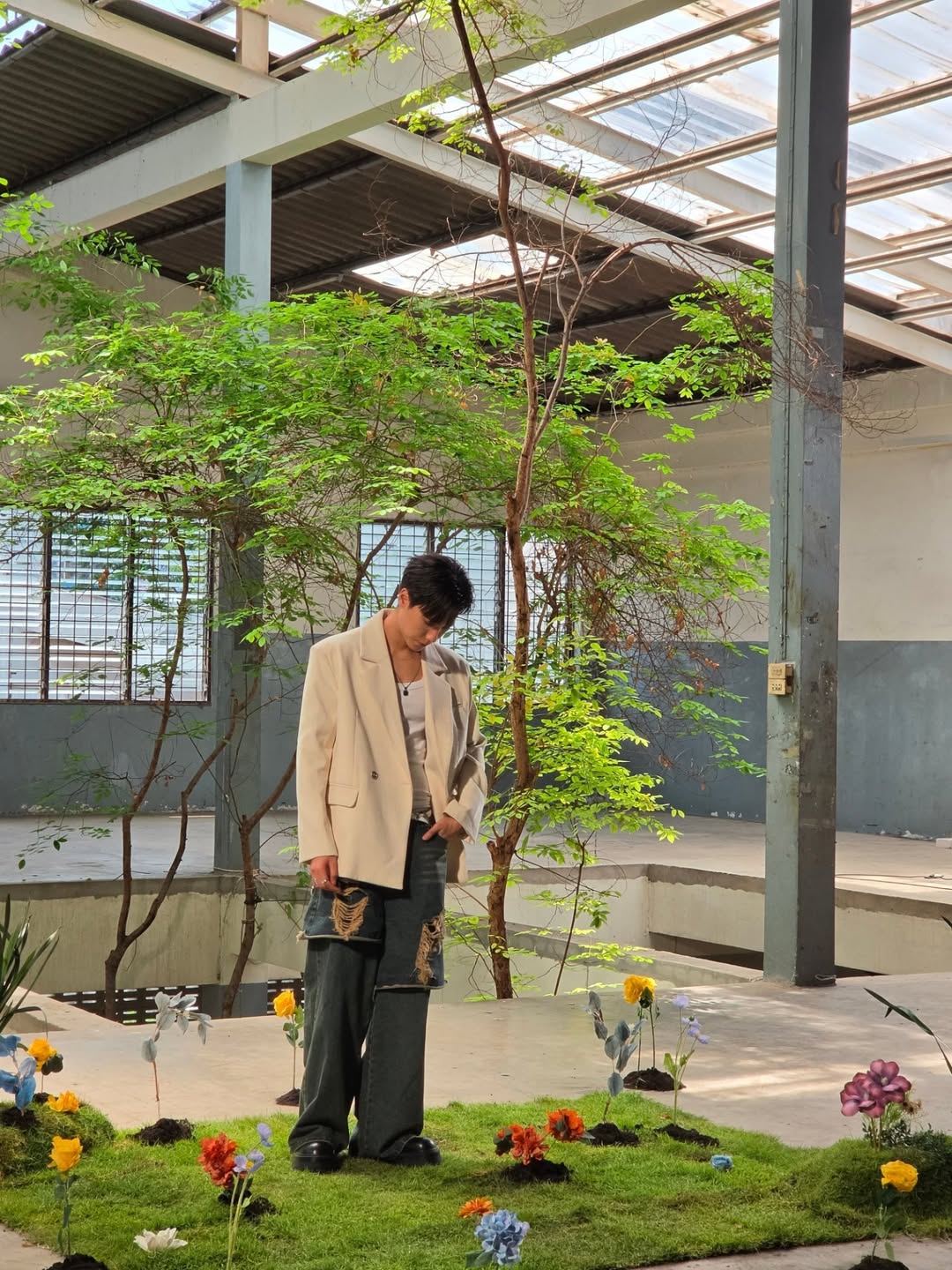 จูเนียร์ - ปณชัย ศรีอาริยะรุ่งเรือง