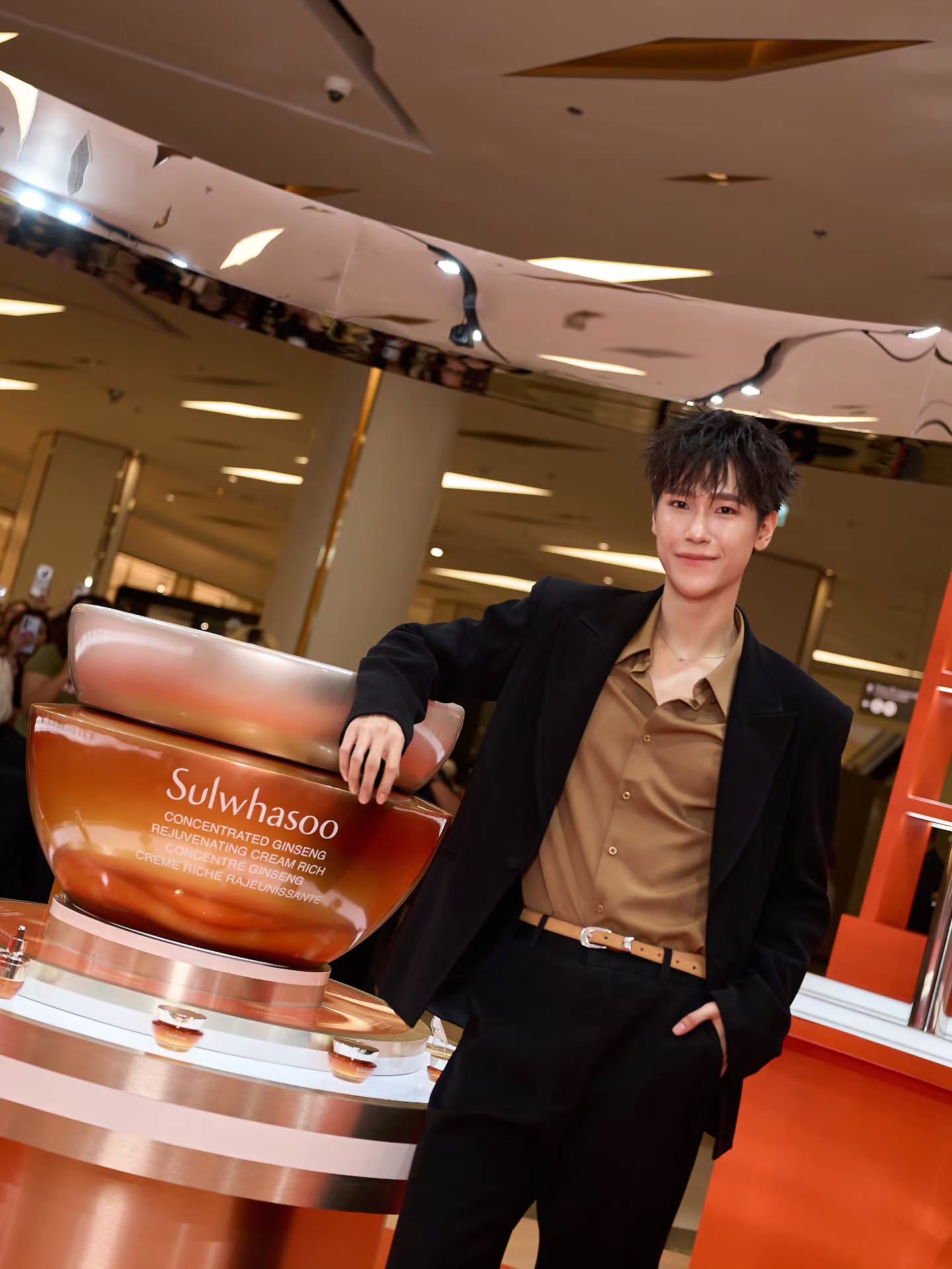จูเนียร์ - ปณชัย ศรีอาริยะรุ่งเรือง
