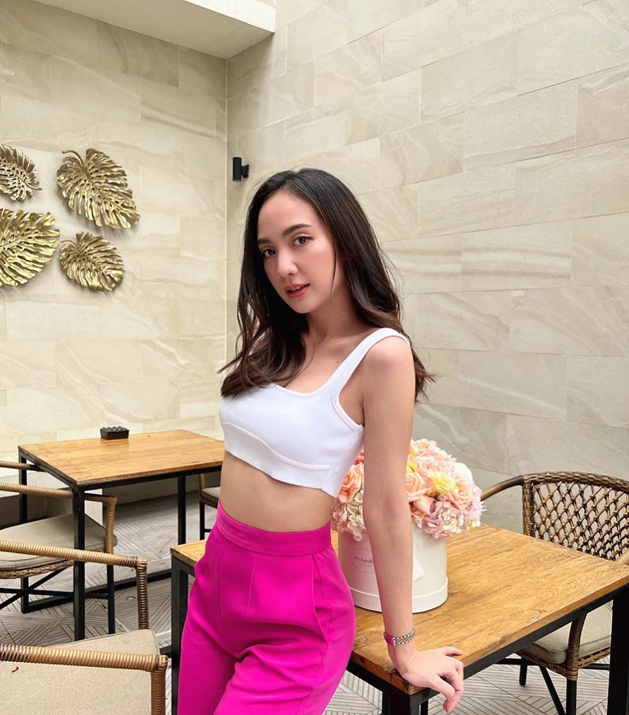 หญิง - กัญญาพัชญ์ ธนันต์ชัยกานต์