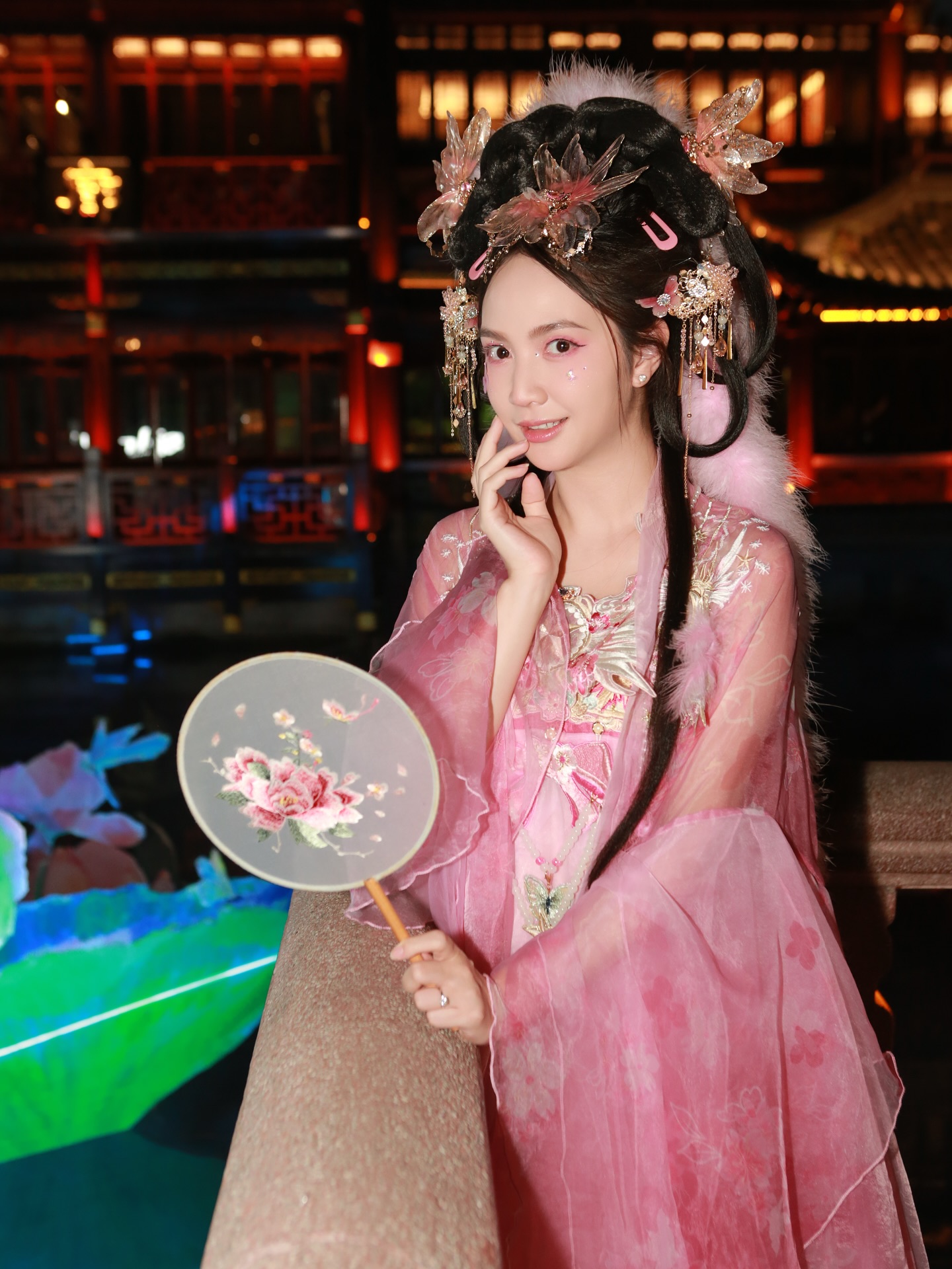 หญิง - กัญญาพัชญ์ ธนันต์ชัยกานต์