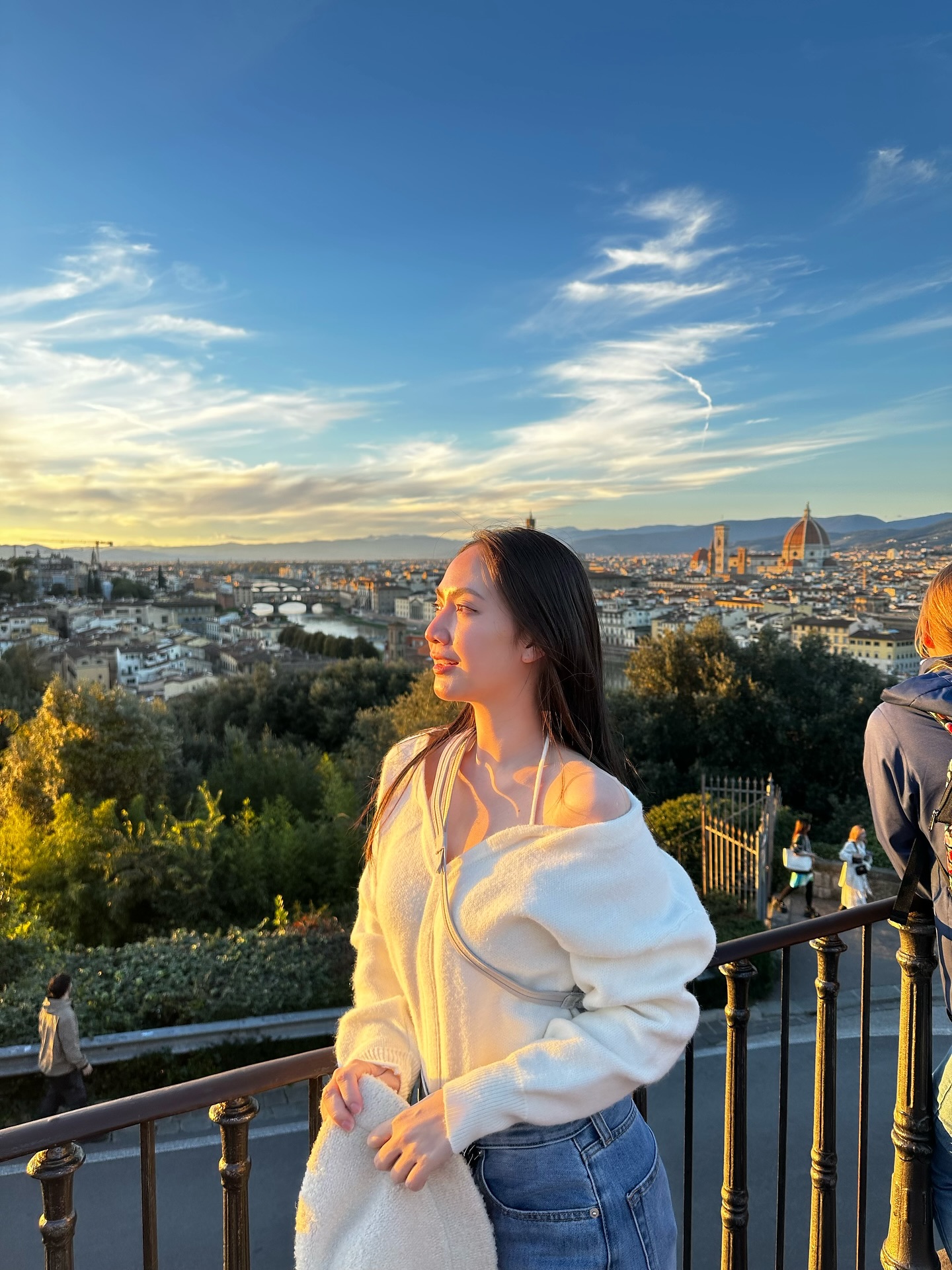 หญิง - กัญญาพัชญ์ ธนันต์ชัยกานต์