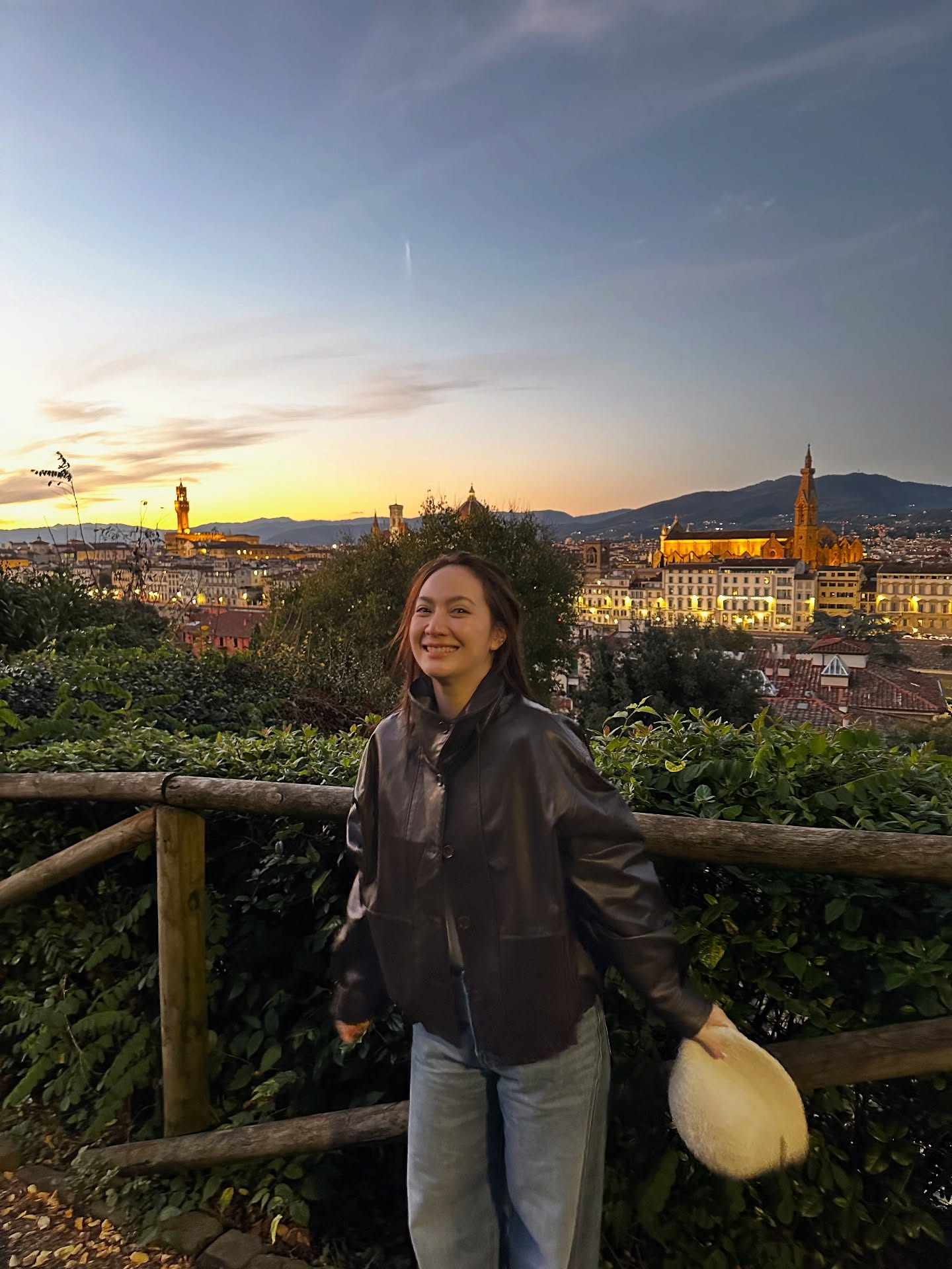 หญิง - กัญญาพัชญ์ ธนันต์ชัยกานต์