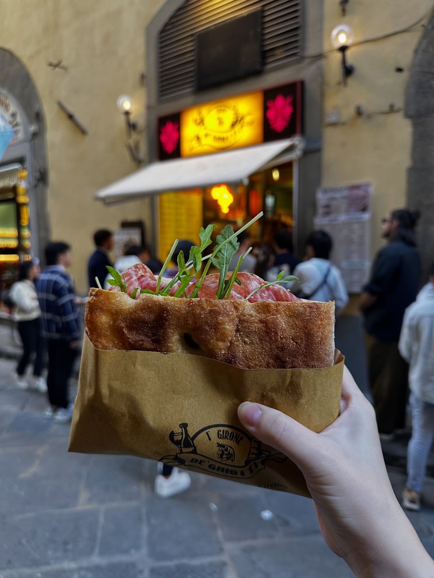 หญิง - กัญญาพัชญ์ ธนันต์ชัยกานต์