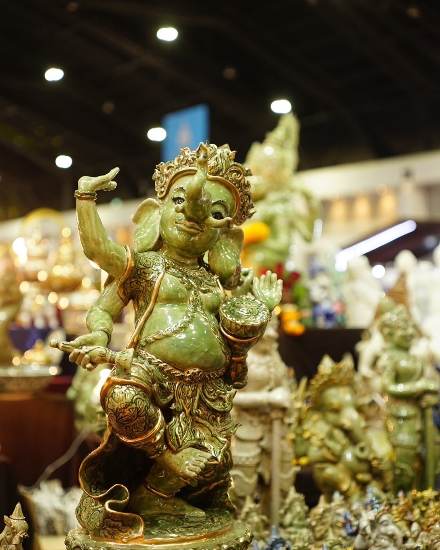 มิค - บรมวุฒิ หิรัณยัษฐิติ