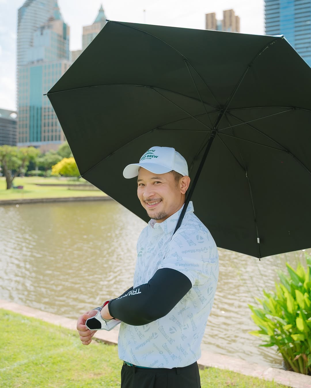 มิค - บรมวุฒิ หิรัณยัษฐิติ