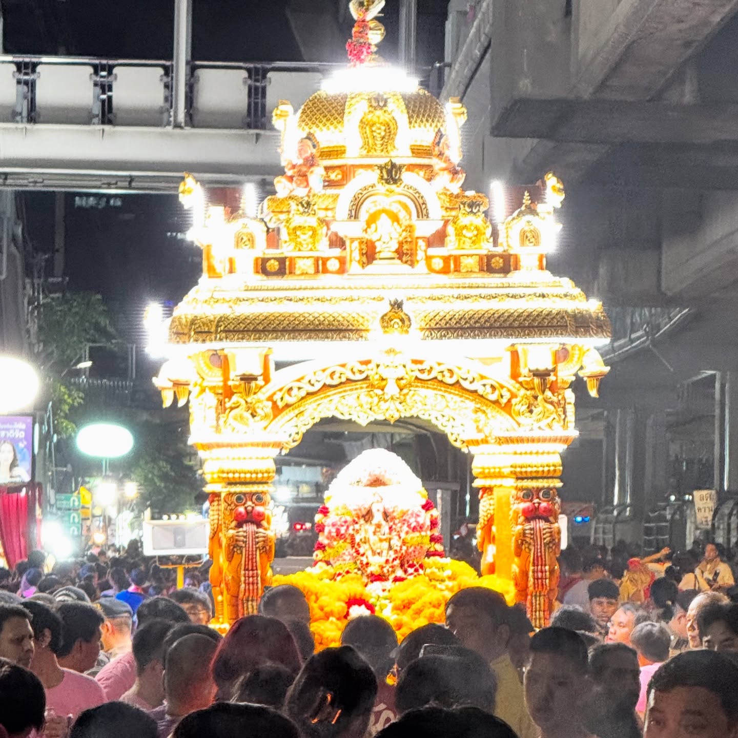 มิค - บรมวุฒิ หิรัณยัษฐิติ