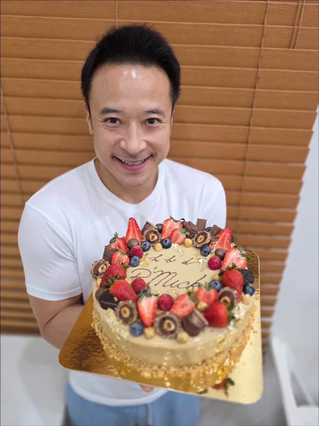 มิค - บรมวุฒิ หิรัณยัษฐิติ