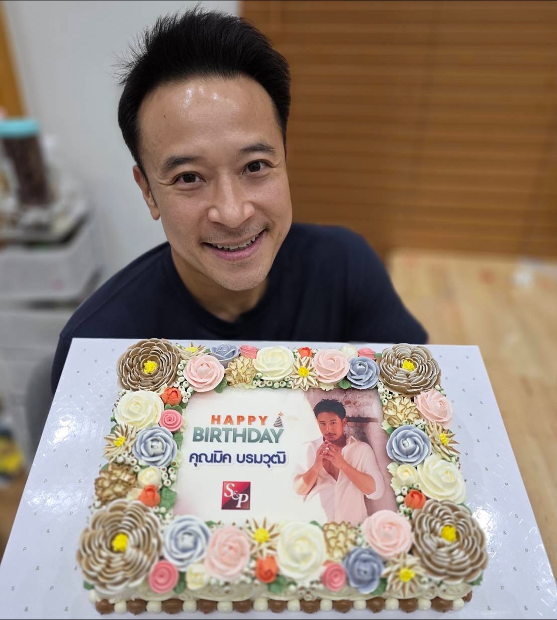 มิค - บรมวุฒิ หิรัณยัษฐิติ