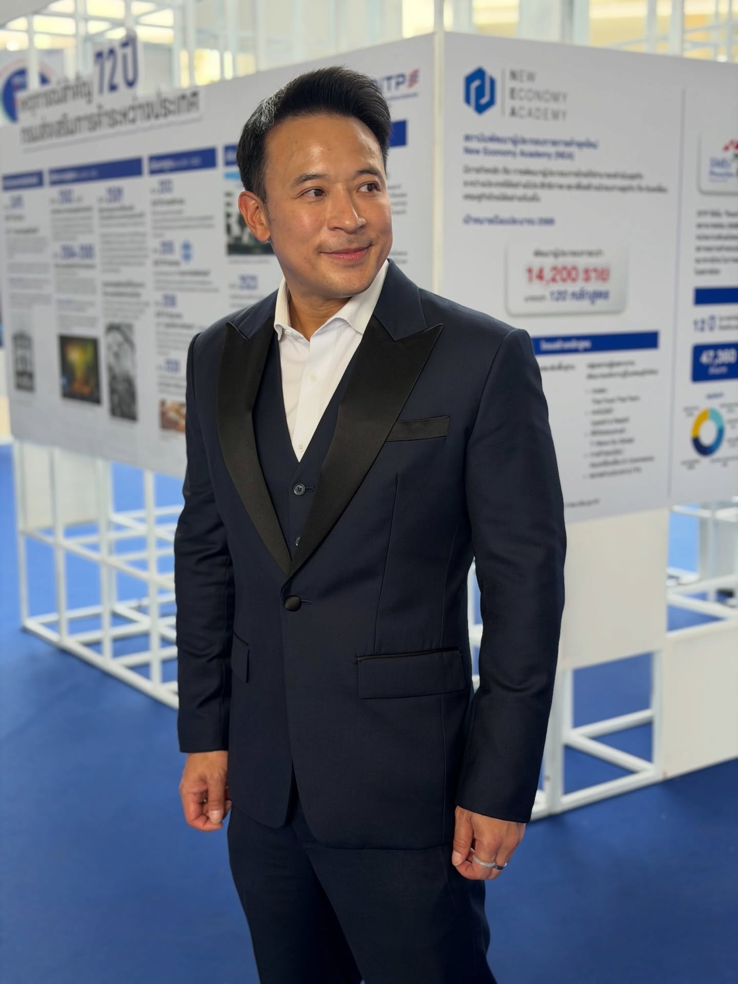 มิค - บรมวุฒิ หิรัณยัษฐิติ