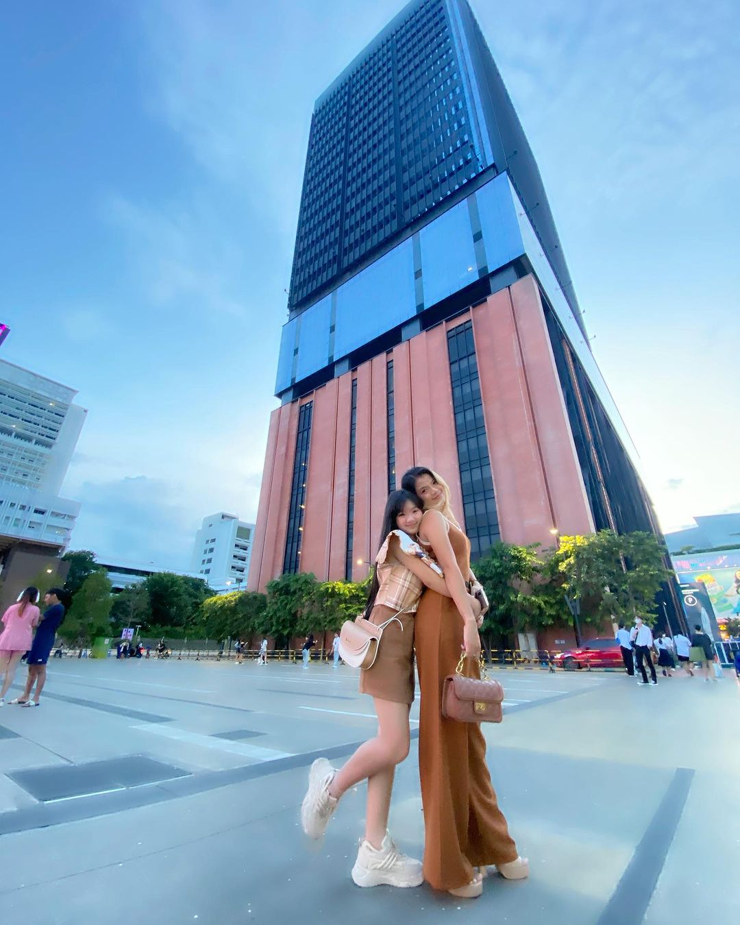 อินเตอร์ - รุ่งรดา รุ่งลิขิตเจริญ