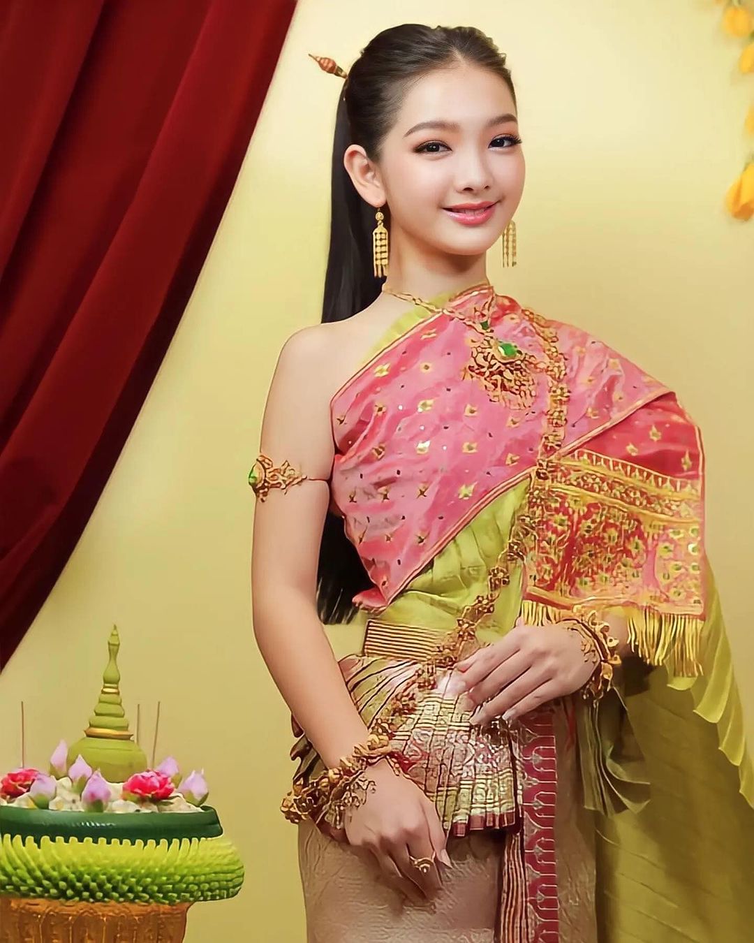 อินเตอร์ - รุ่งรดา รุ่งลิขิตเจริญ